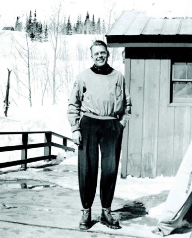 Charles Minot "Minnie" Dole. In 1938, Dole and Roger Langley, the president of the National Ski Association of America, had conceived of the National Ski Patrol System. Dole became the NSPS’s first director, a capacity he retained until 1949. Dole is often credited with the 10th Mountain Division’s formation.
